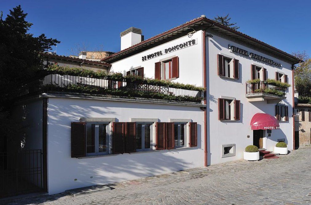 Hotel Bonconte Urbino Eksteriør billede